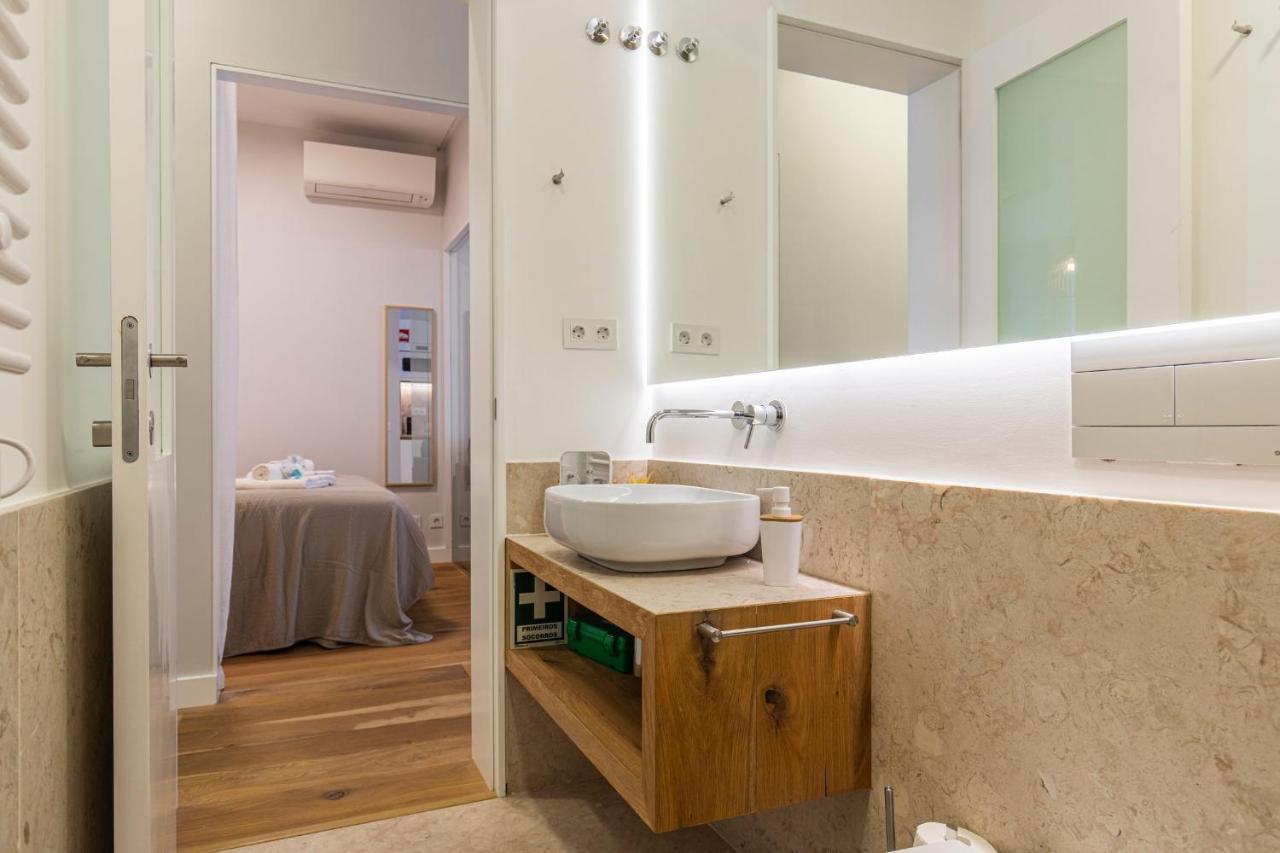 Upscale & Trendy Flat In The Center Apartment Lisbon Luaran gambar