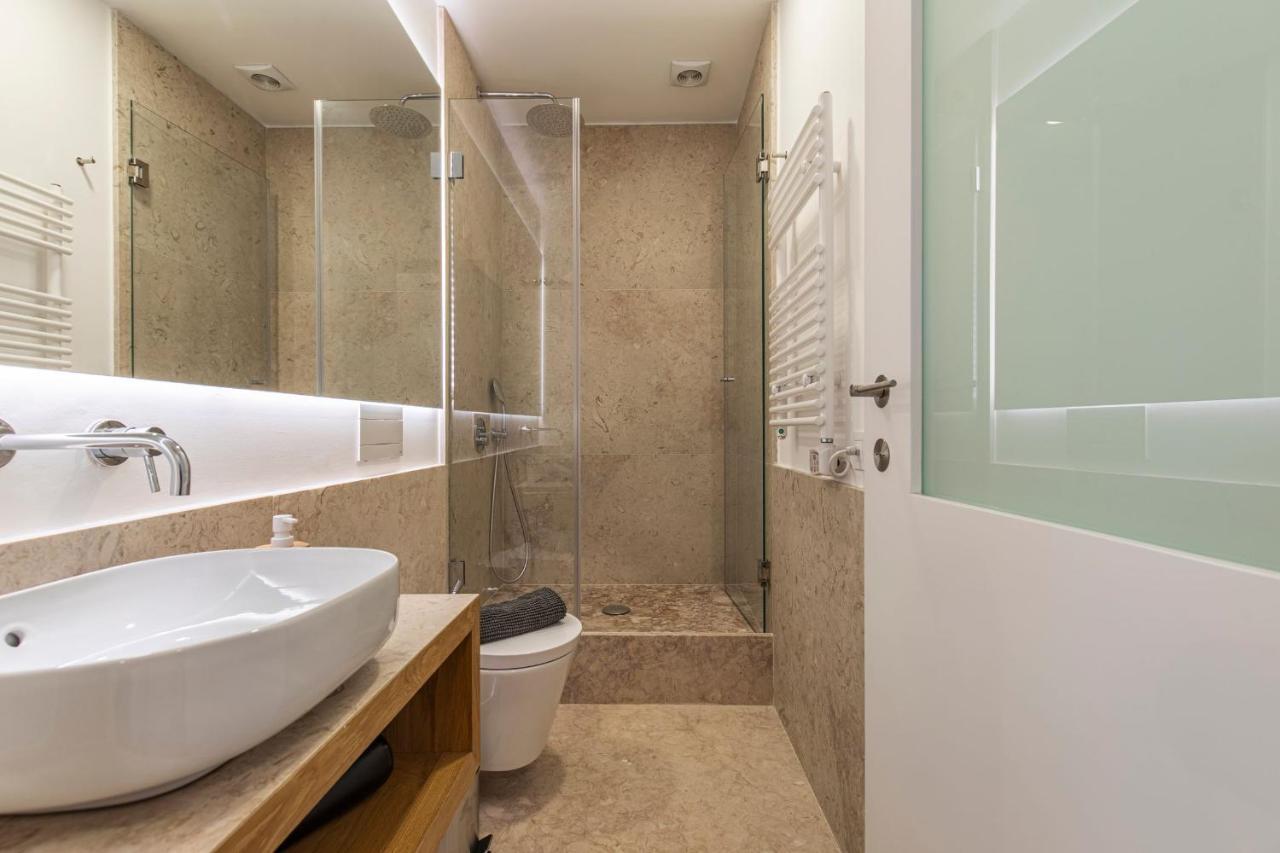 Upscale & Trendy Flat In The Center Apartment Lisbon Luaran gambar
